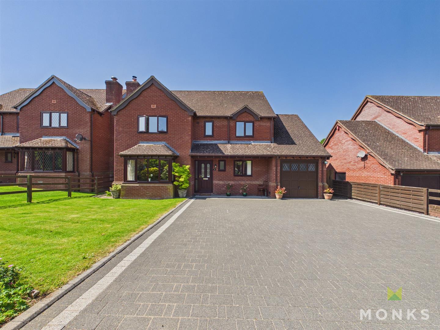 15 Limes Paddock, Shrewsbury, SY5 7LF For Sale